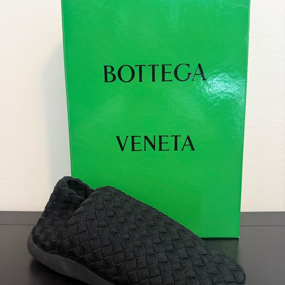 Bottega Veneta Mens Black Shoes